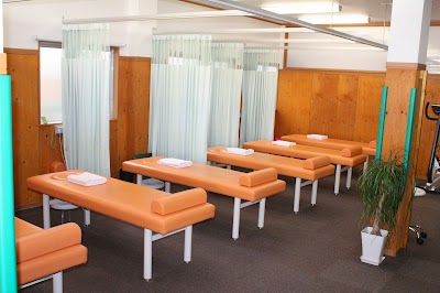 湘南こむろ鍼灸接骨院