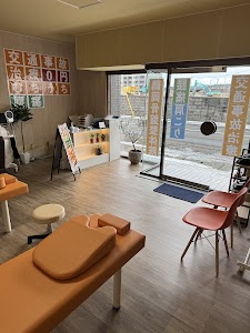 鶴岡骨盤整骨院/整体/腰痛/肩こり/交通事故治療