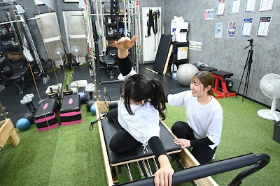 マンツーマンマシンピラティスNEXT八尾店