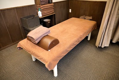 あかつき鍼灸整骨院・あかつき訪問鍼灸マッサージ院