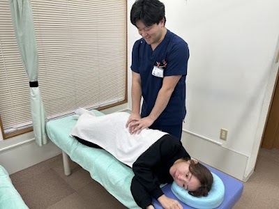 あやめ接骨院