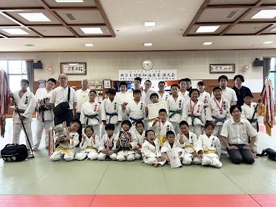 孝道塾柔道場