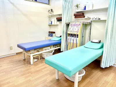 荻野整骨院