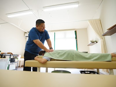 あつまる整骨院