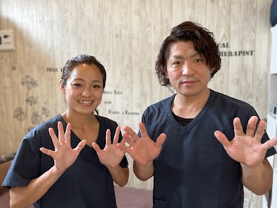 骨盤整体サロン FREELIFE's久喜店