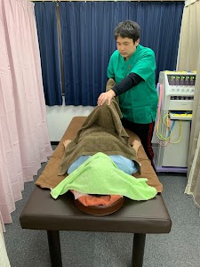 入曽グリーン鍼灸接骨院