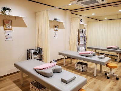 青木町ファミリー接骨院