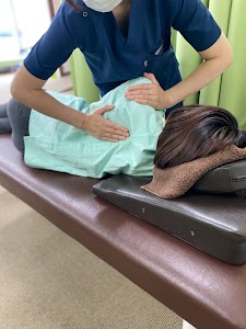 ほねくま整体院・ほねくま接骨院・はりきゅう院・多賀城駅前院