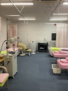 問屋町駅前接骨院