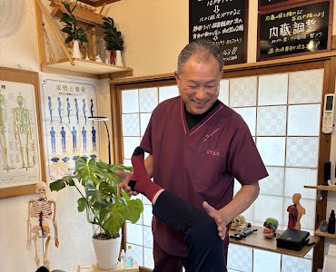 整体院 おやじの手あて