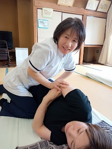 由美カイロ施術院