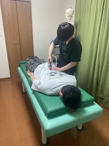 輝仁整体療術院
