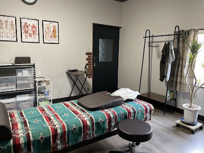 指圧・灸・鍼 GREEN ROOM