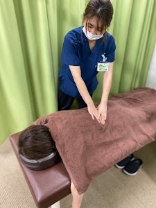 ほねくま整体院・ほねくま接骨院・はりきゅう院・泉中央本院