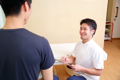 荒川鍼灸整骨院