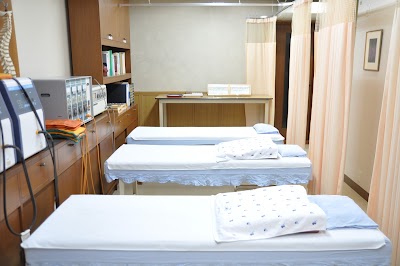 榊原接骨院