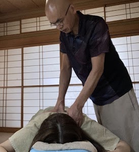 癒やしのごえん 足つぼほぐし と 整体