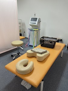 なないろ整骨院