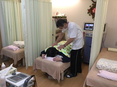 富田整骨院