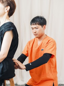 未来整体（腰痛・肩こり・坐骨神経痛・骨盤矯正）