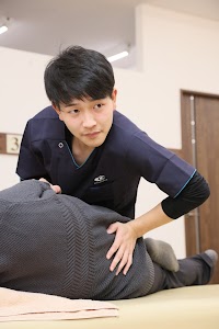 本八幡南口接骨院