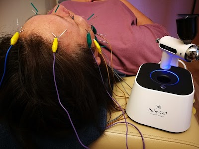 鏡を見るのが楽しみになる美容鍼｜ファミリアくわな鍼灸院 桑名