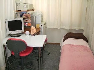 タカシマカイロプラクティック治療院