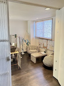 女性専門の無痛整体院リーティ