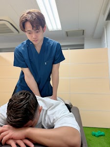 Growing 整骨院•鍼灸院
