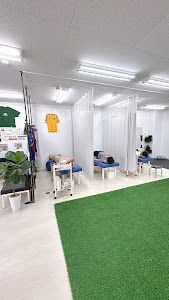 アスおろく接骨院