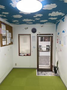 爽明接骨院 Le ciel bleu