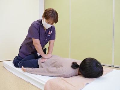 姿勢改善カイロプラクティックふラっと